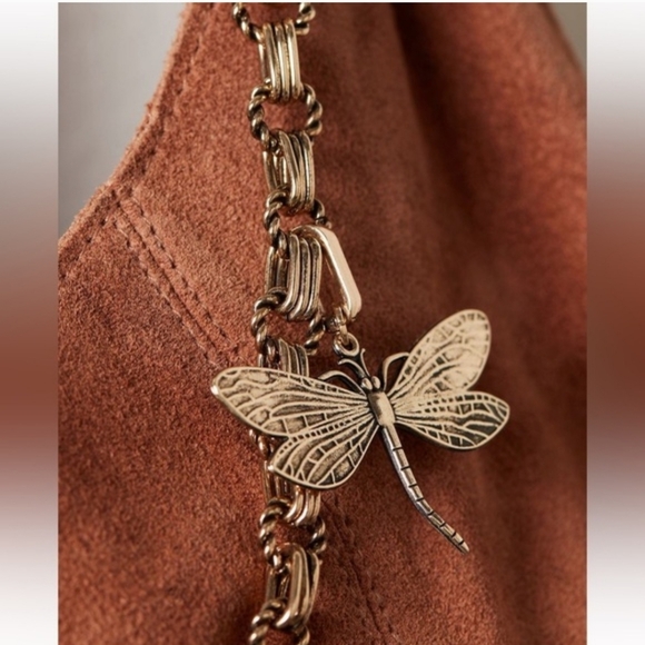 Free People Gold Dragonfly Pendant - Picture 2 of 2